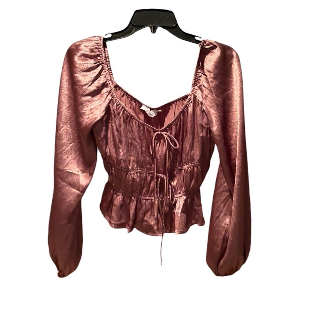 All in Favor Long Sleeve Textured Satin Top Medium Mauve NWT